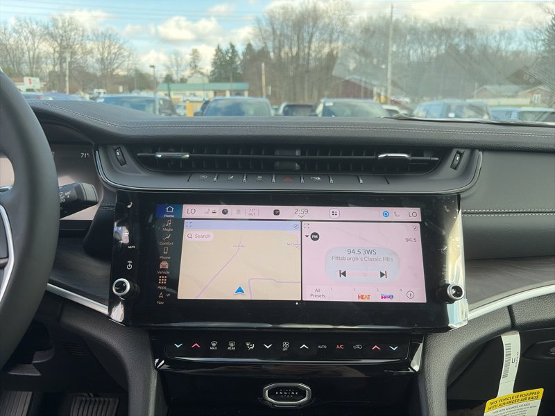 New 2026 Jeep Grand Cherokee Altitude AWD/4WD image 21