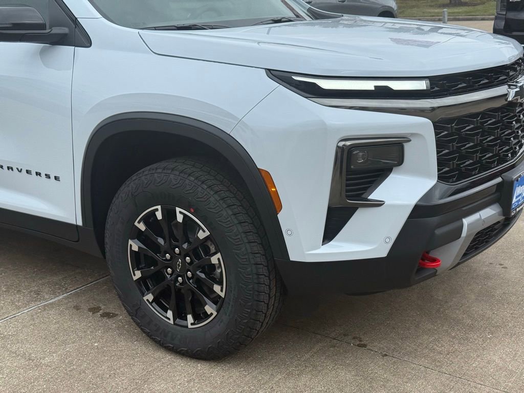 New 2026 Chevrolet Traverse Z71 w/ Enhanced Driving Package image 6