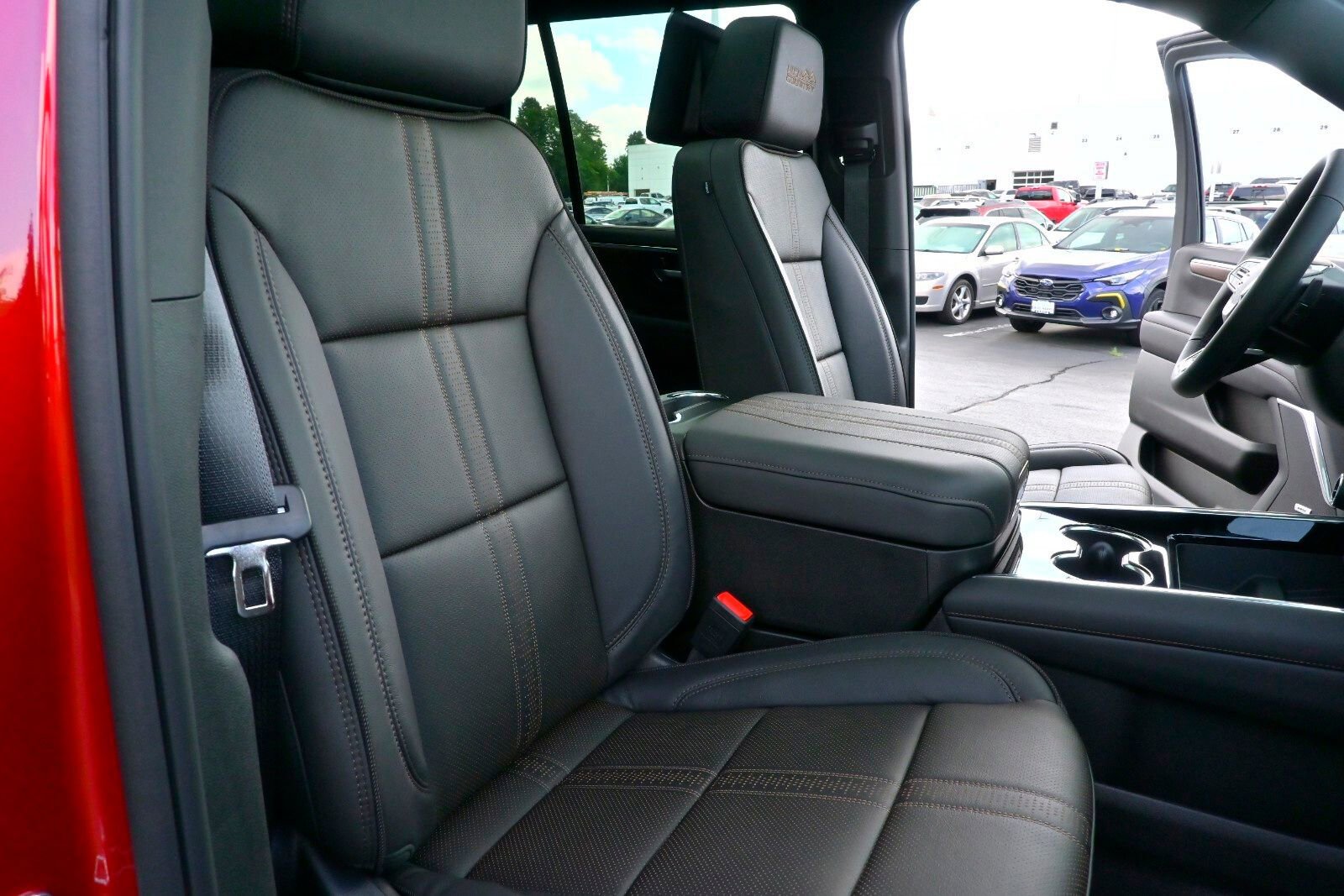 New 2025 Chevrolet Tahoe High Country image 38