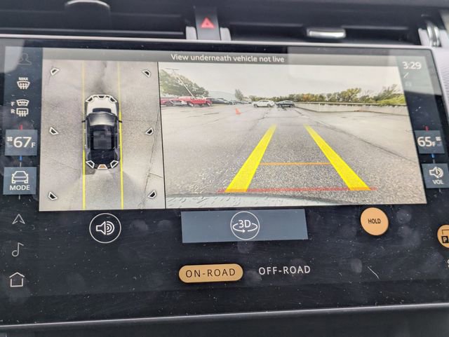 Used 2024 Land Rover Discovery Sport Dynamic SE image 10