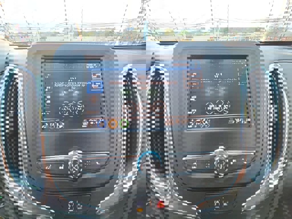 Used 2023 Chevrolet Equinox LT image 16