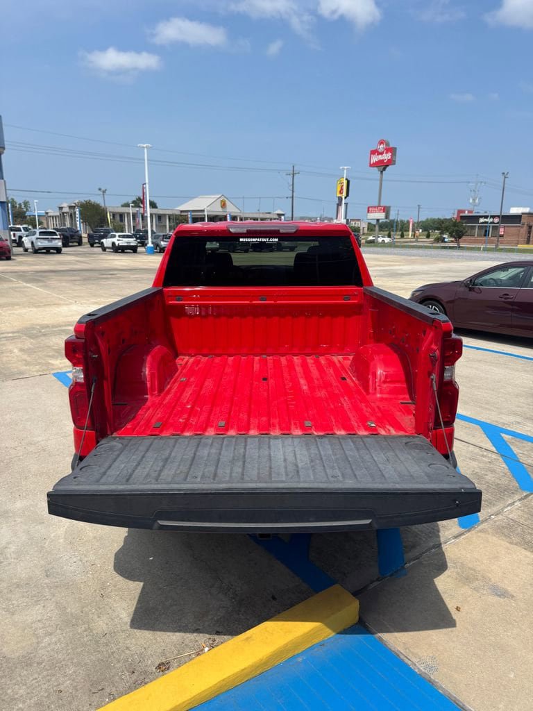 Used 2021 Chevrolet Silverado 1500 Custom Trail Boss AWD/4WD image 7