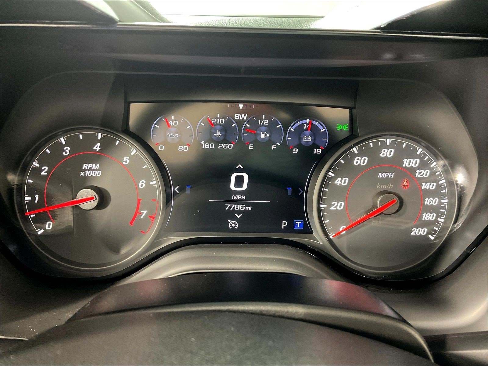 Used 2021 Chevrolet Camaro SS RWD image 13