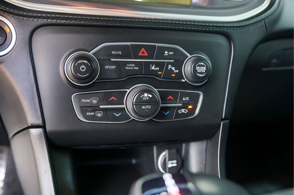 Used 2019 Dodge Charger R/T w/ Plus Group RWD image 21