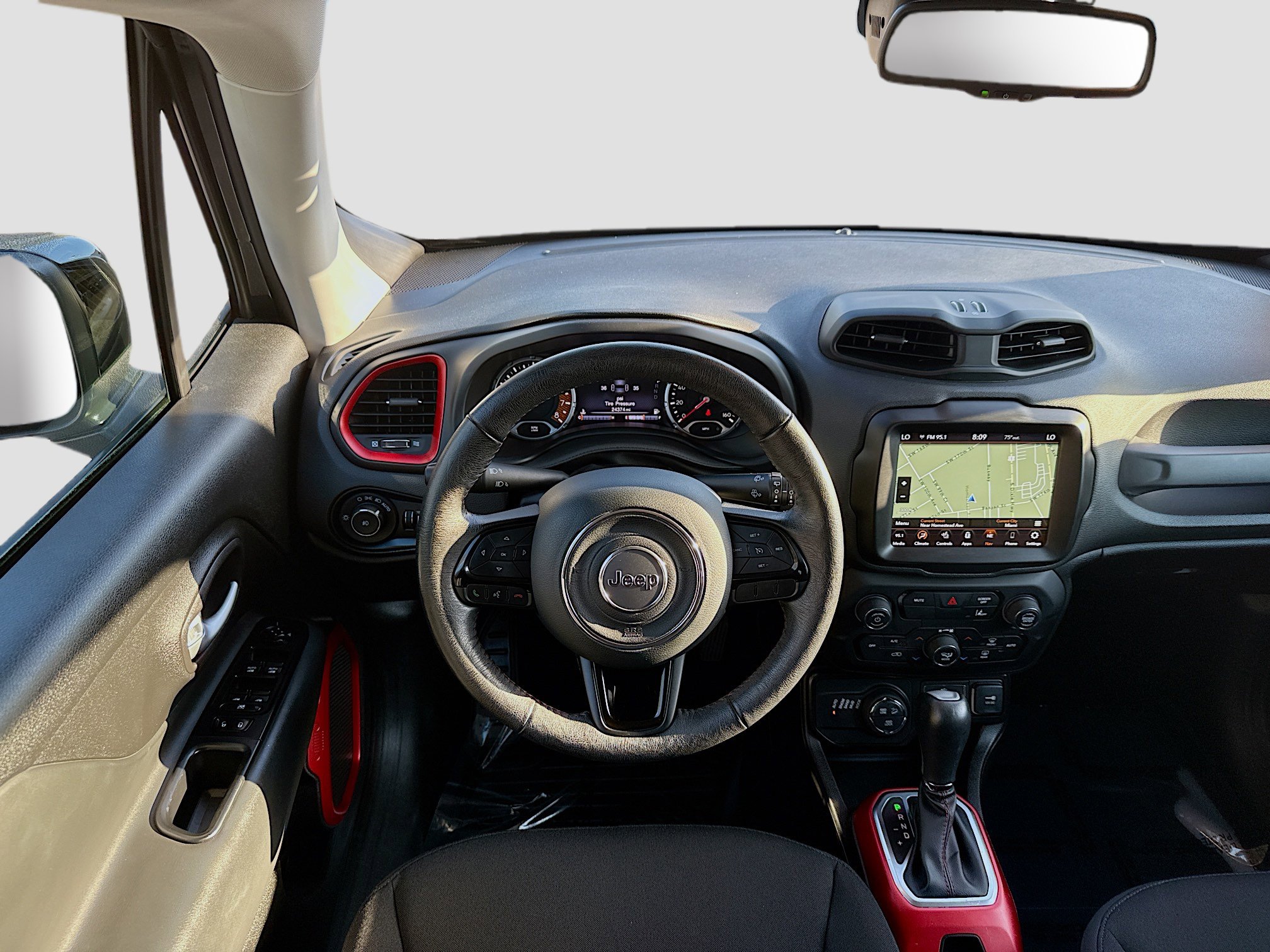 Used 2022 Jeep Renegade Trailhawk image 21