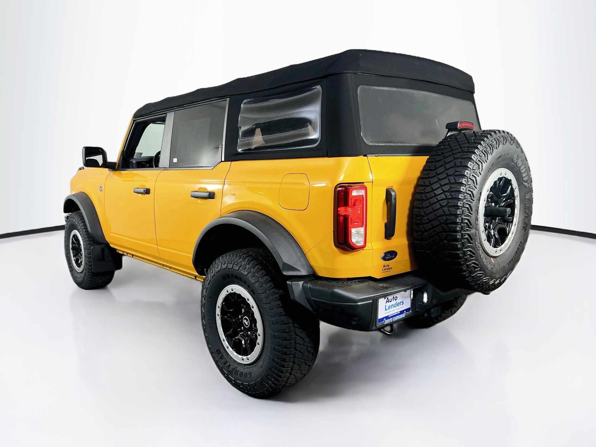 Used 2021 Ford Bronco Black Diamond w/ Sasquatch Package AWD/4WD image 7