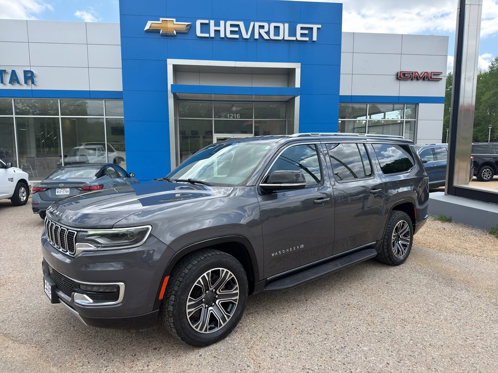 Used 2024 Jeep Wagoneer L Series II image 11