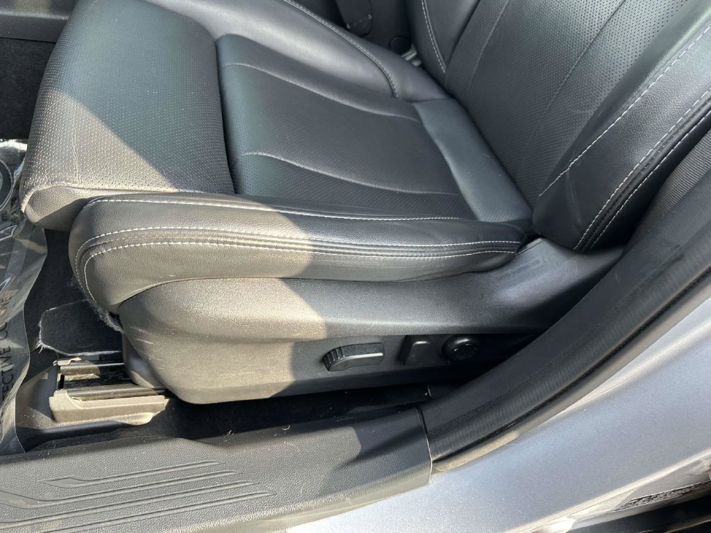Used 2024 Subaru Outback Limited AWD/4WD image 19