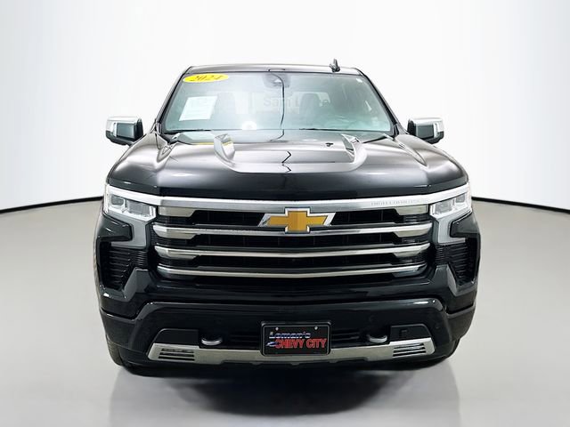 Used 2024 Chevrolet Silverado 1500 High Country w/ High Country Premium Package image 2