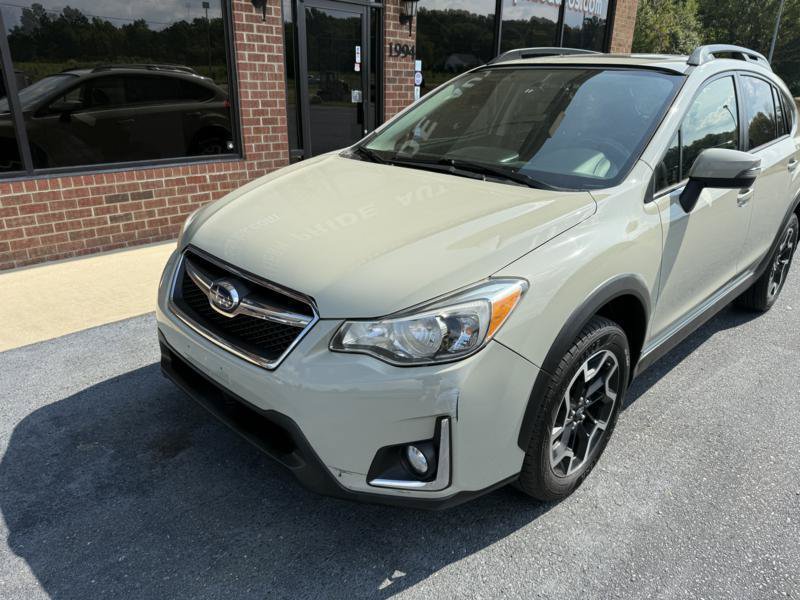 Used 2017 Subaru Crosstrek 2.0i Limited AWD/4WD image 9