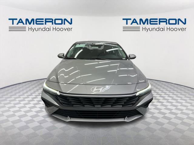 New 2026 Hyundai Elantra SE w/ Cargo Package image 8