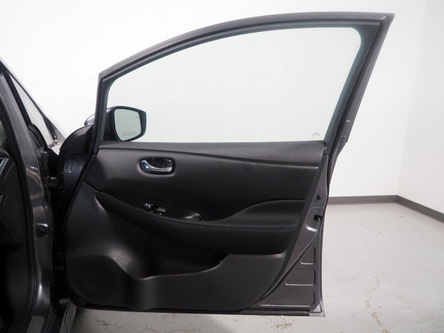 Used 2025 Nissan Leaf SV Plus FWD image 55