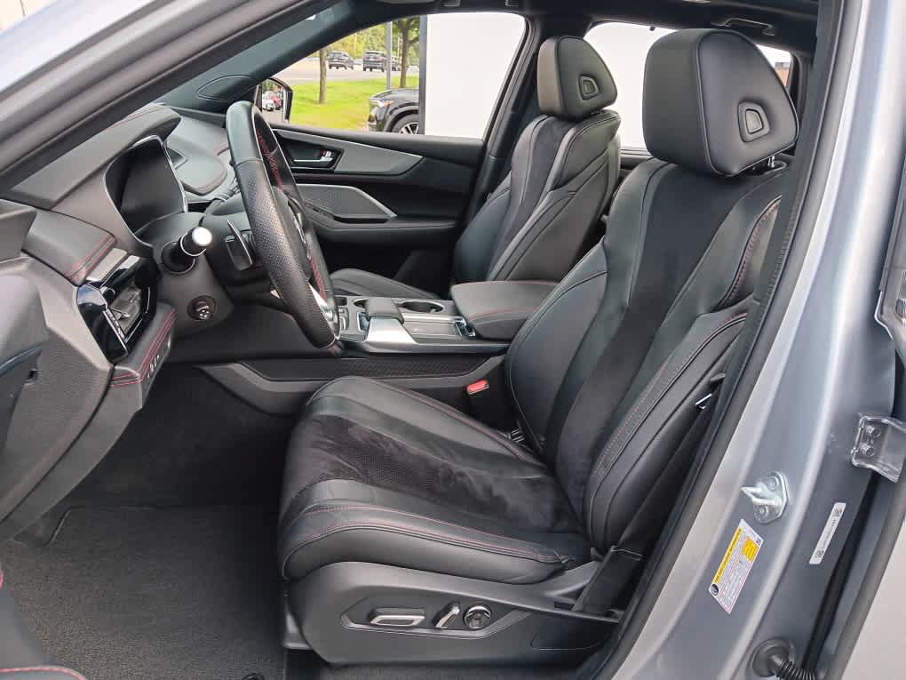 Used 2022 Acura MDX A-Spec AWD/4WD image 11