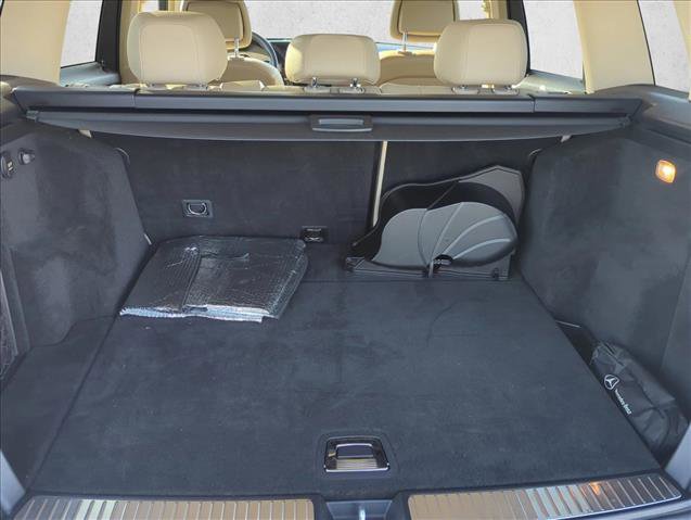 Used 2010 Mercedes-Benz GLK 350 4MATIC image 21