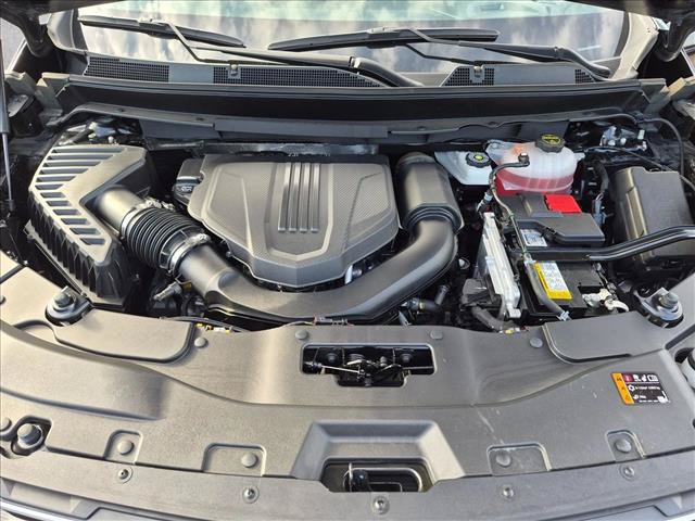 Used 2025 Chevrolet Traverse LT FWD image 24