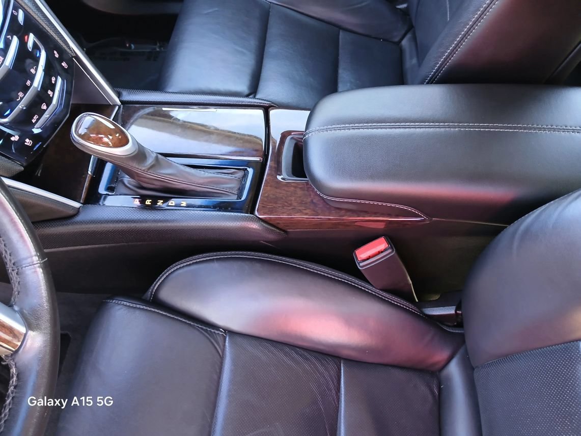 Used 2016 Cadillac XTS Luxury FWD image 12