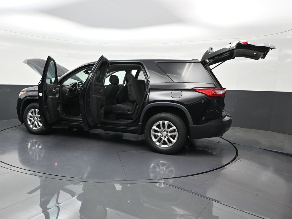 Used 2019 Chevrolet Traverse LS image 35
