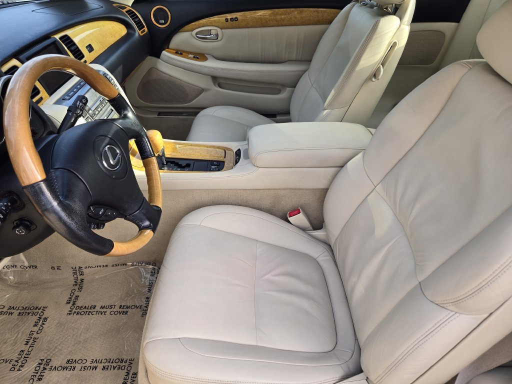 Used 2002 Lexus SC 430 Convertible RWD image 14