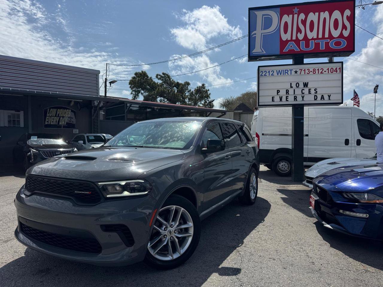 Used 2024 Dodge Durango R/T RWD image 1