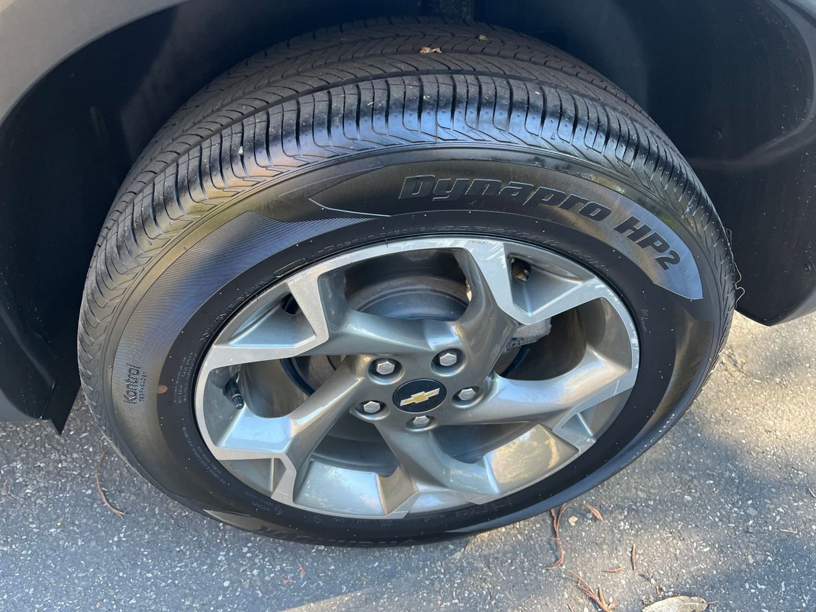 Used 2025 Chevrolet Trax LT image 29