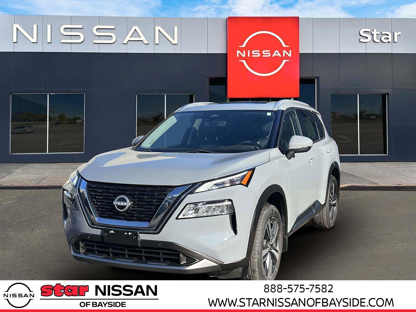 Used 2023 Nissan Rogue SL w/ SL Premium Package image 3