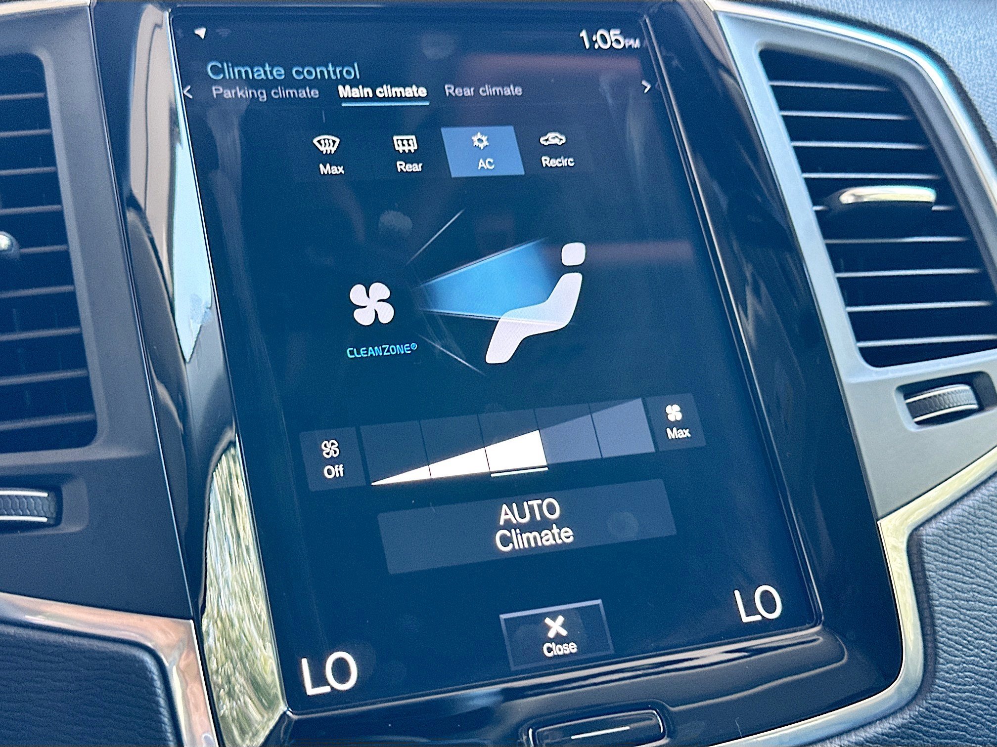 Used 2021 Volvo XC90 T5 Momentum image 14