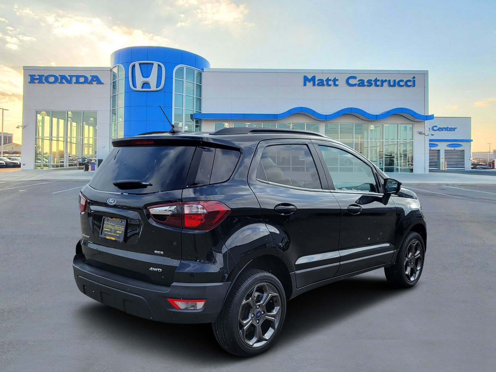 Used 2018 Ford EcoSport SES w/ SES Cold Weather Package image 4