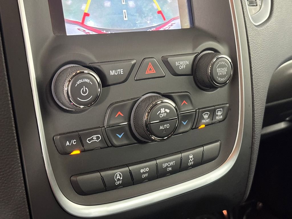 Used 2020 Dodge Durango SXT w/ 3rd Row Seating Group image 18
