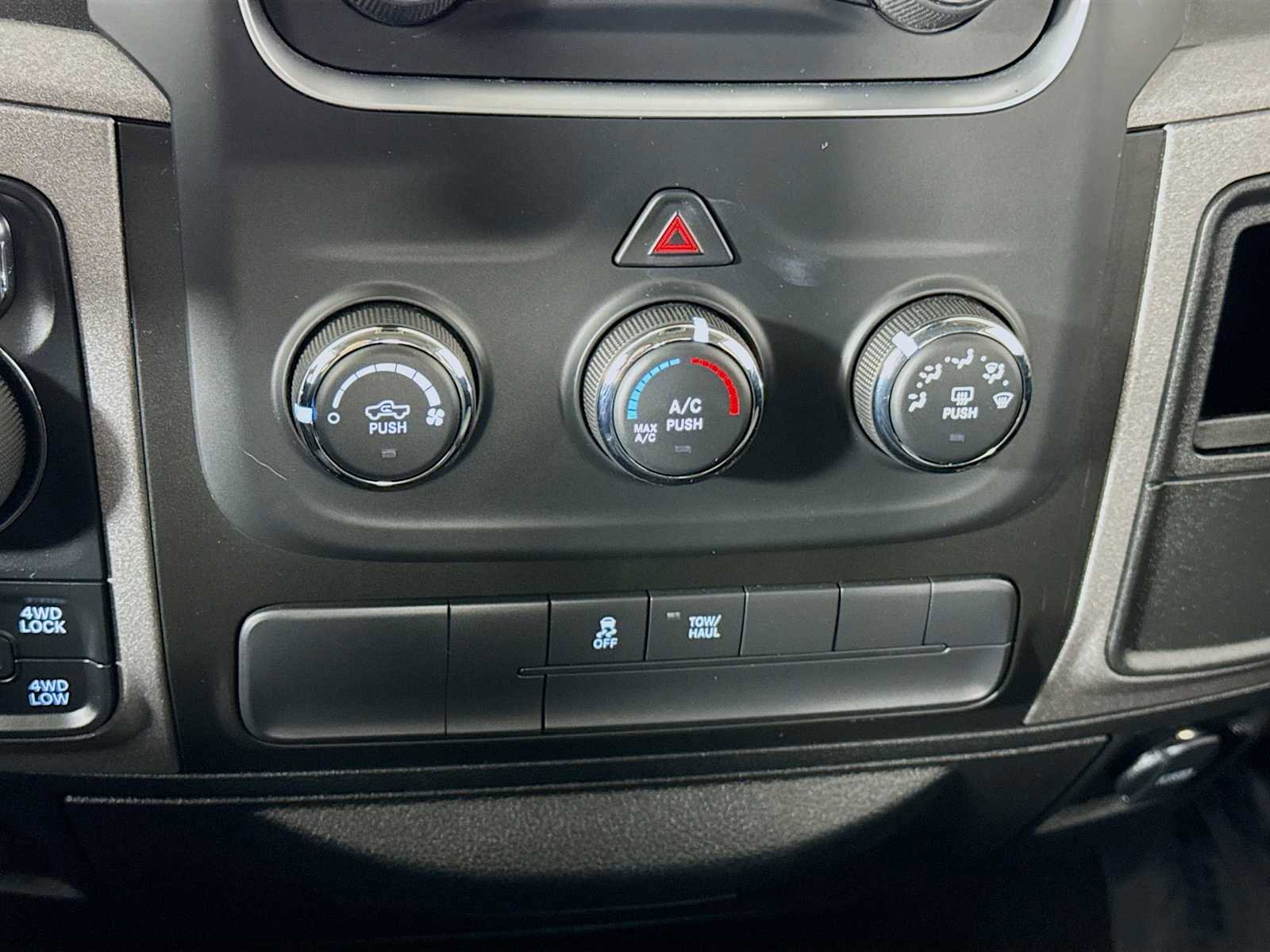 Used 2019 RAM 1500 Express w/ Express Value Package image 15