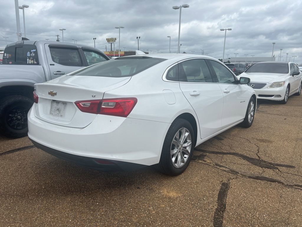 Used 2023 Chevrolet Malibu LT image 4