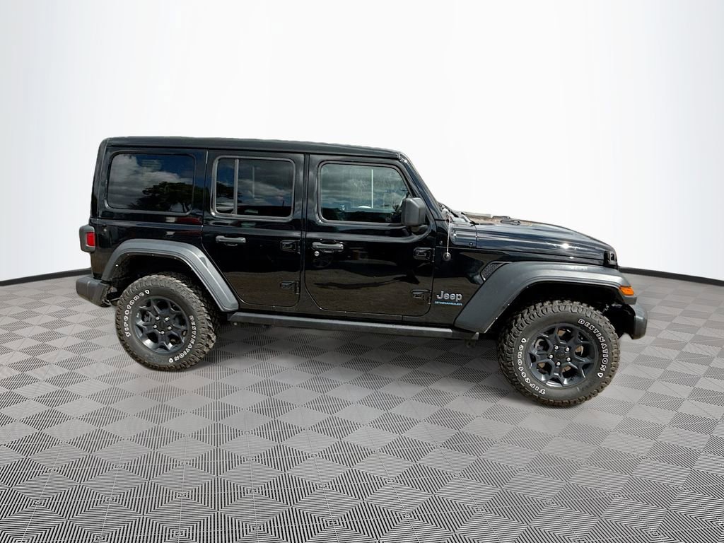 Used 2023 Jeep Wrangler Unlimited w/ Sun & Screen Package AWD/4WD image 5