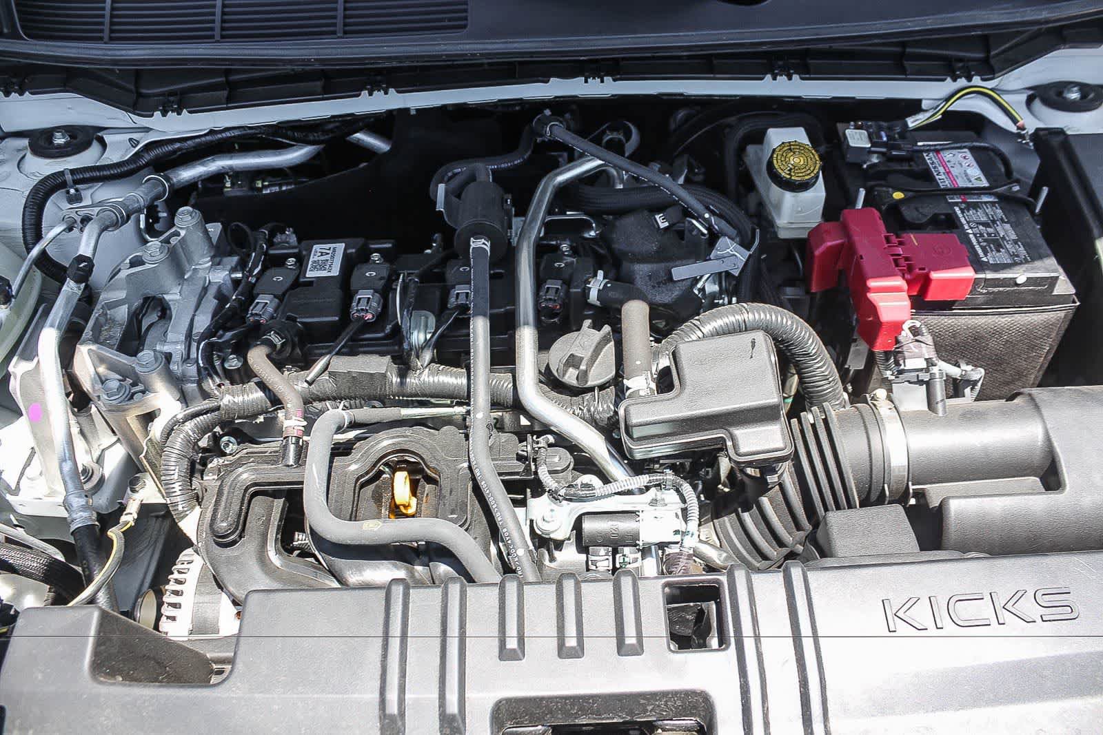 Used 2025 Nissan Kicks SV FWD image 33