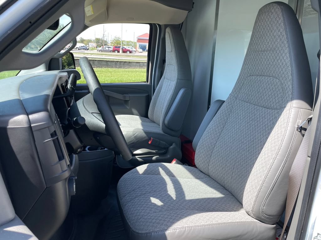 New 2025 GMC Savana 3500 w/ Power Convenience Package RWD image 11