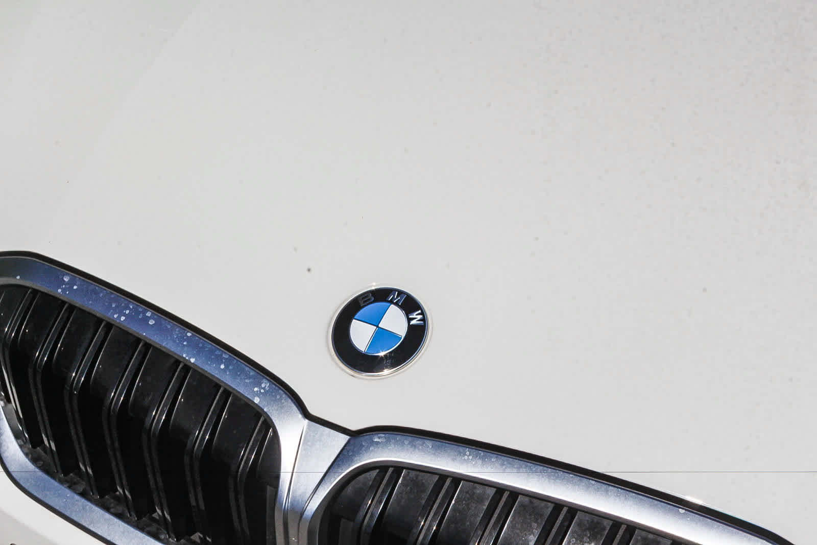 Used 2024 BMW 330i Sedan w/ Premium Package RWD image 11