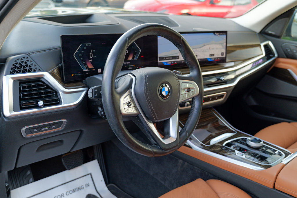 Used 2024 BMW X7 xDrive40i w/ Executive Package AWD/4WD image 20