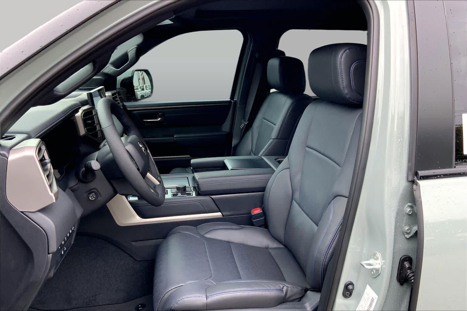 New 2026 Toyota Tundra Platinum AWD/4WD image 9