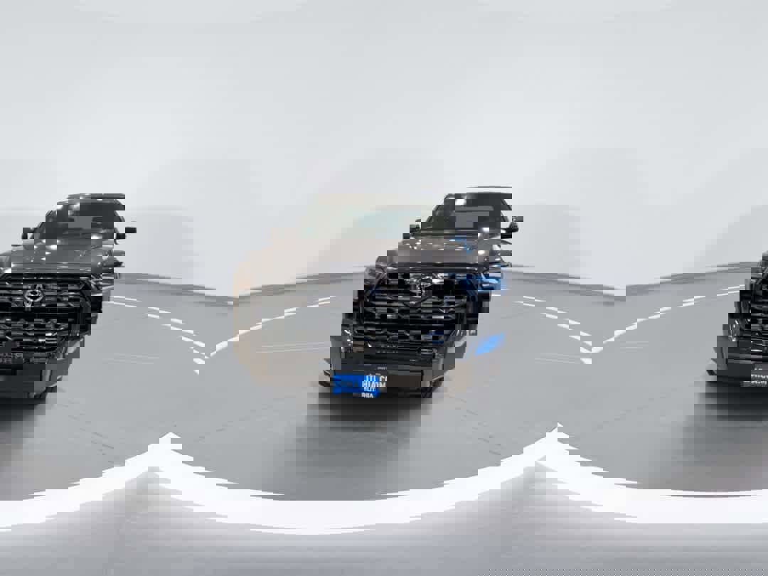 New 2026 Toyota Tundra Platinum image 3