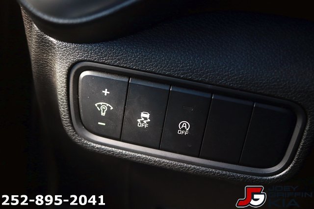 Certified 2024 Kia Soul LX w/ LX Technology Package FWD image 26