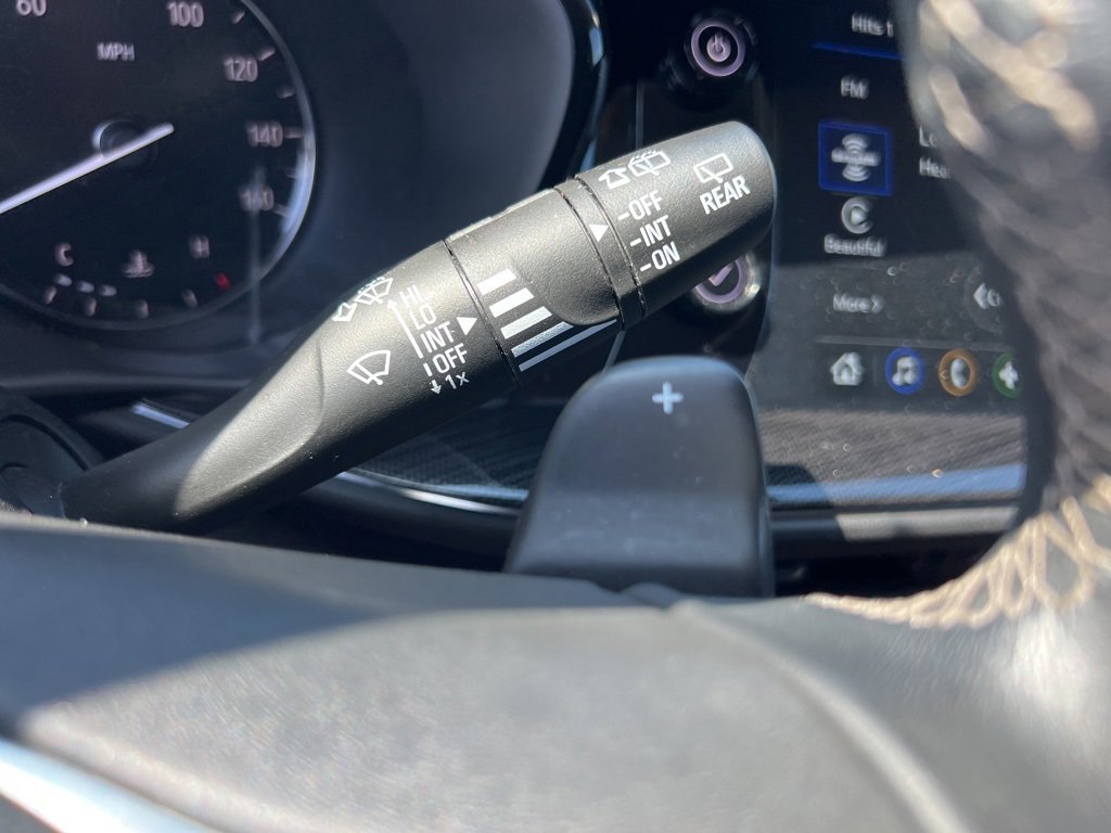 Used 2022 Buick Envision Preferred image 38