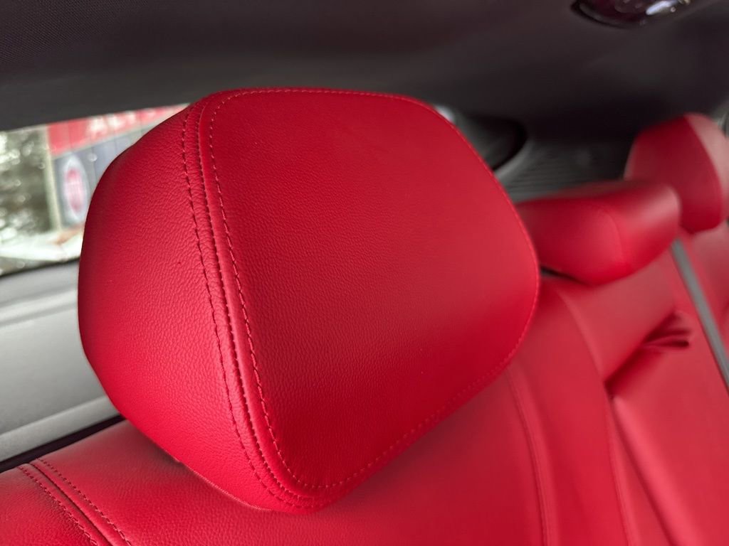 Used 2023 Alfa Romeo Stelvio Veloce image 54