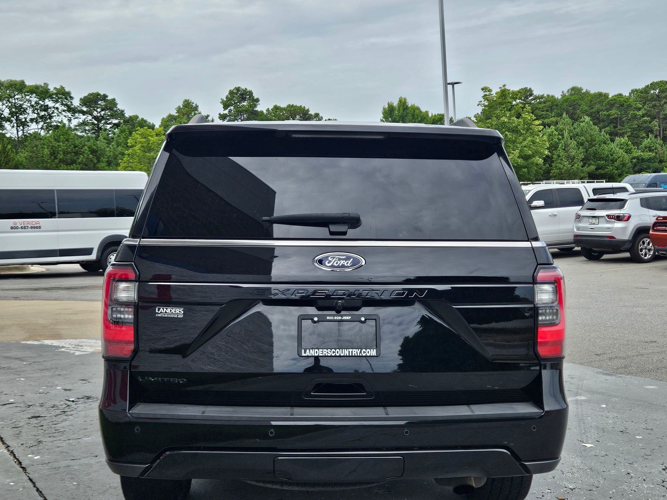 Used 2019 Ford Expedition Limited w/ Equipment Group 303A AWD/4WD image 6
