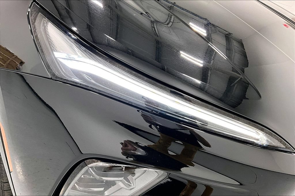 Used 2025 Buick Enclave Sport Touring FWD image 35