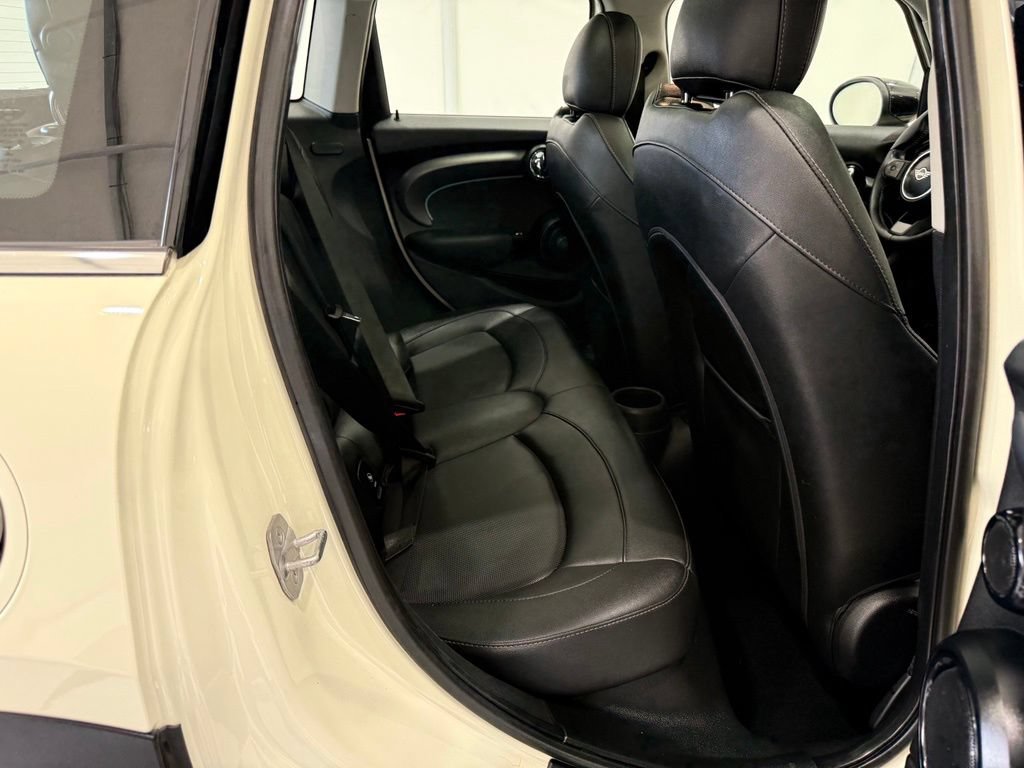 Used 2023 MINI Cooper S w/ Premium Package FWD image 27