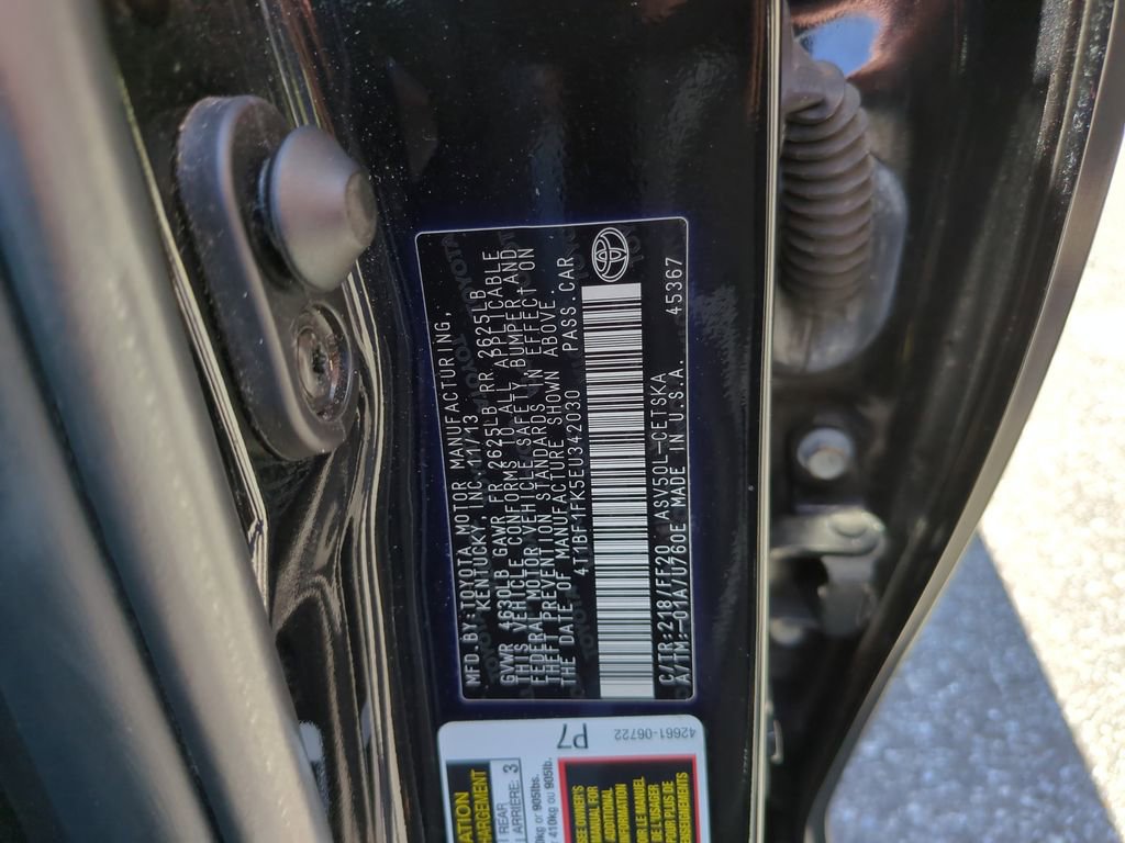 Used 2014 Toyota Camry SE FWD image 33