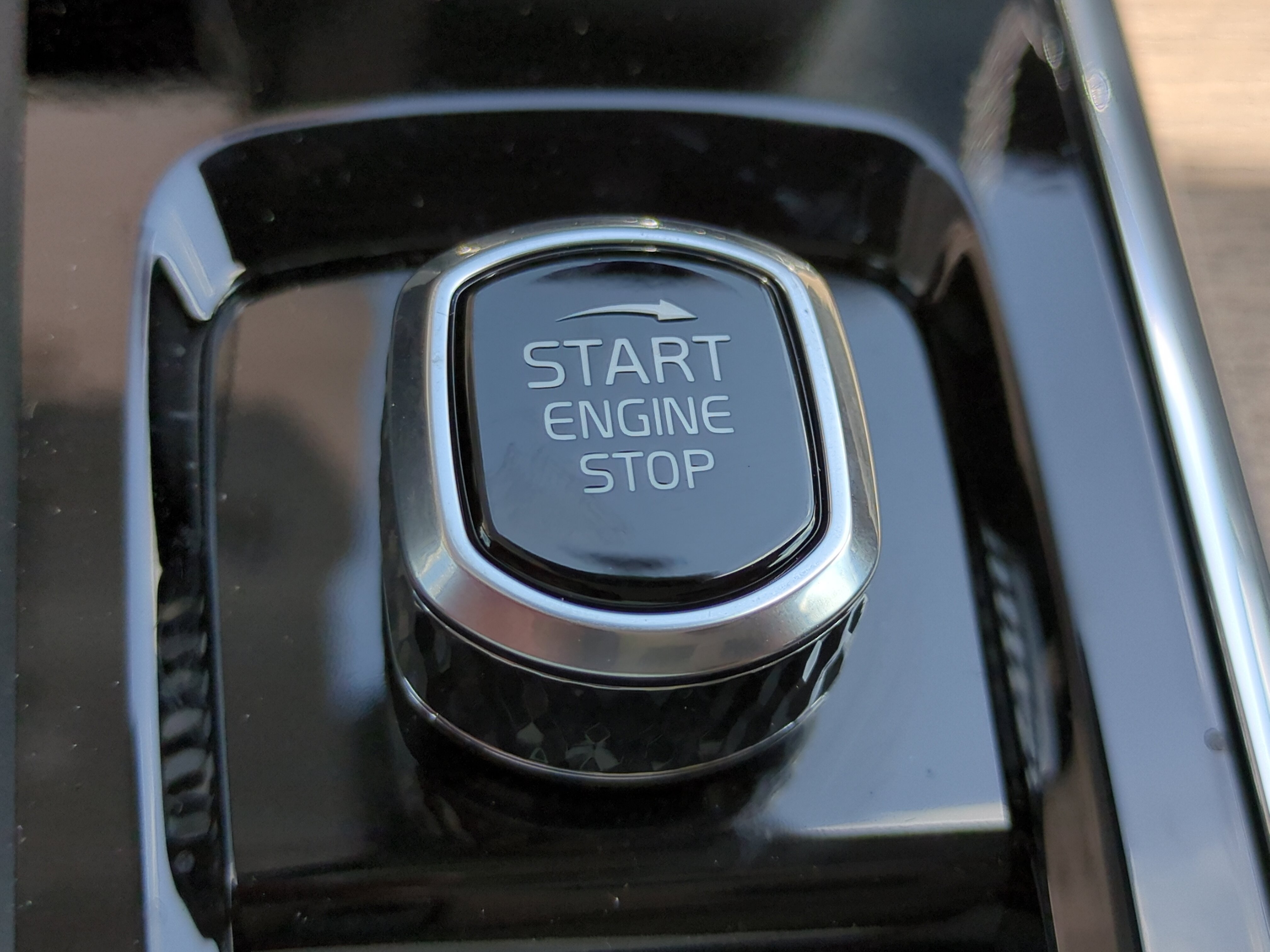 New 2026 Volvo XC60 B5 Ultra w/ Protection Package Premier image 28