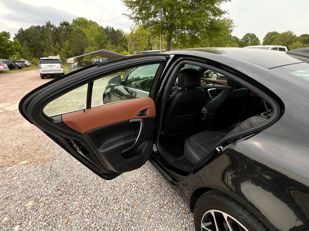 Used 2017 Buick Regal Premium w/ Driver Confidence Package #1 image 25