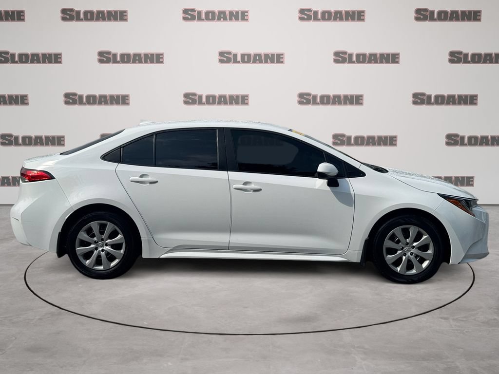 Used 2023 Toyota Corolla LE FWD image 6