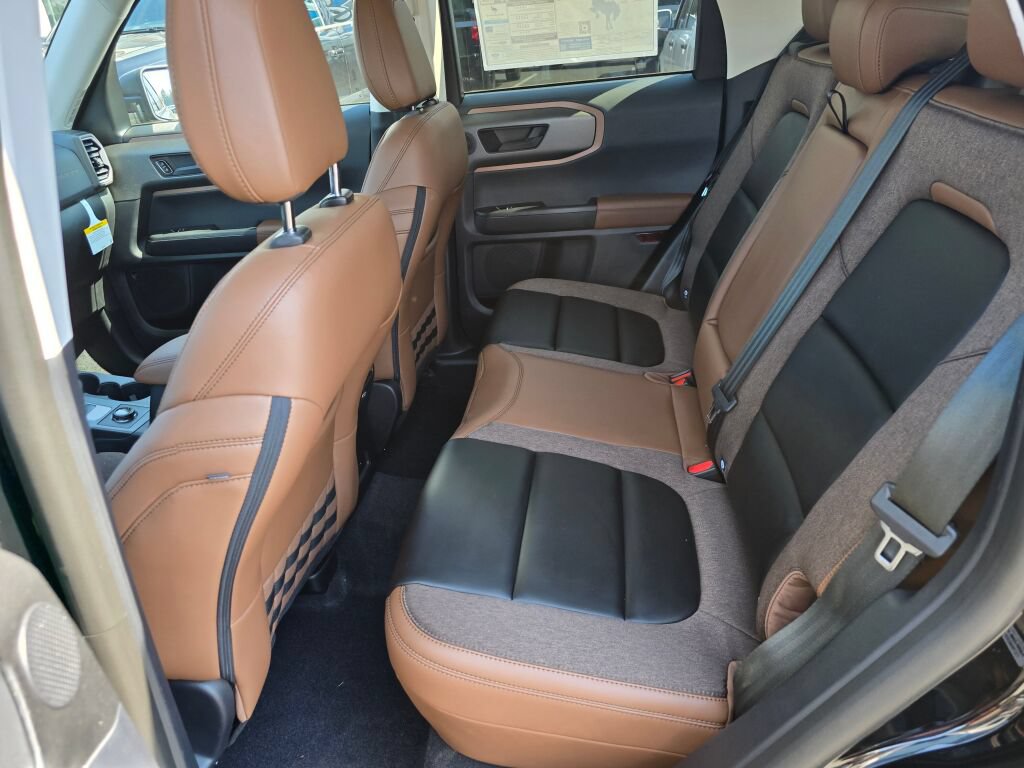 New 2026 Ford Bronco Sport Outer Banks w/ Outer Banks Tech Package+ AWD/4WD image 9