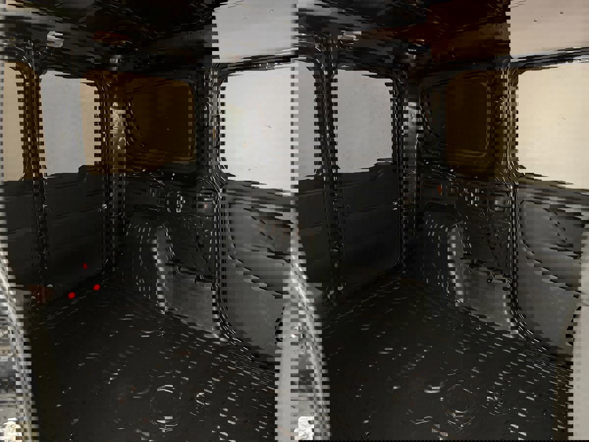 Used 2018 RAM ProMaster City Tradesman image 26