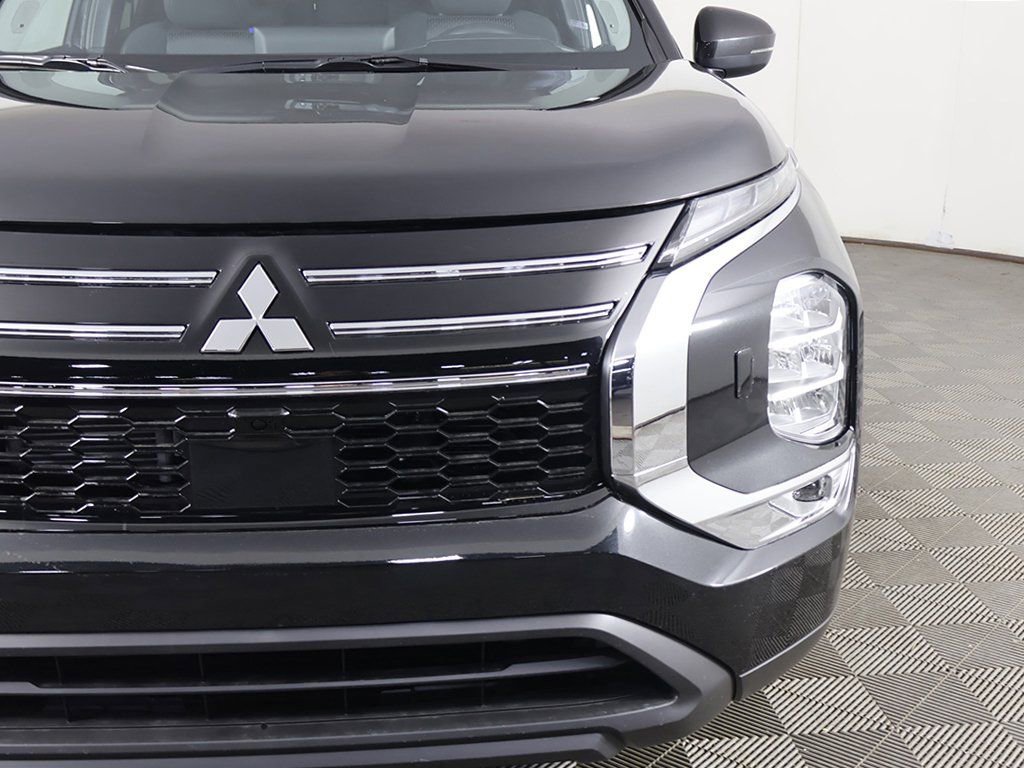 New 2026 Mitsubishi Outlander ES AWD/4WD image 15